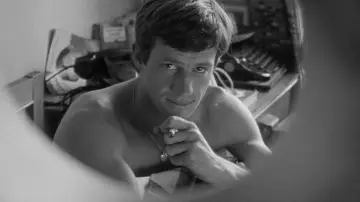 Backdrop to the movie "Breathless" #534463