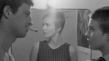 Backdrop to the movie "Breathless" #534475