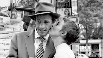 Backdrop to the movie "Breathless" #973335