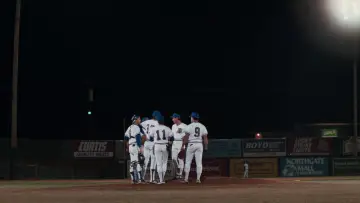 Backdrop to the movie "Bull Durham" #341266