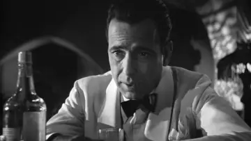 Backdrop to the movie "Casablanca" #632531