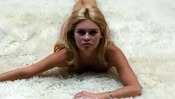Backdrop to the movie "Contempt" #945778