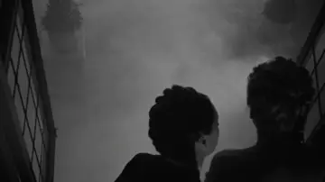 Backdrop to the movie "Rebecca" #692119