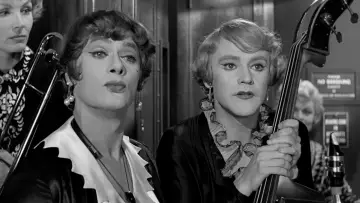 Backdrop to the movie "Some Like It Hot" #645884