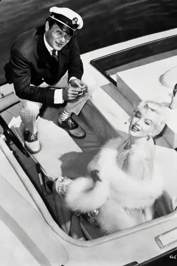 Poster to the movie "Some Like It Hot" #645939