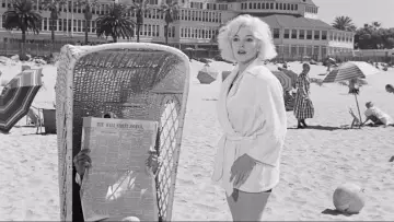 Backdrop to the movie "Some Like It Hot" #750579