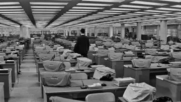 Backdrop to the movie "The Apartment" #660280