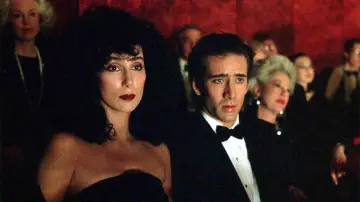 Backdrop to the movie "Moonstruck" #714813