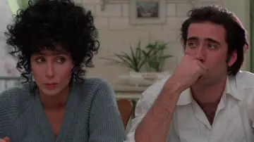 Backdrop to the movie "Moonstruck" #854140