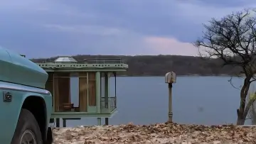 Backdrop to the movie "The Lake House" #246721