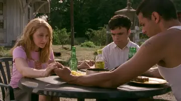 Backdrop to the movie "The Station Agent" #898898