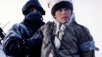Backdrop to the movie "Pathfinder" #1127629