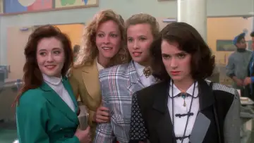 Backdrop to the movie "Heathers" #1199977