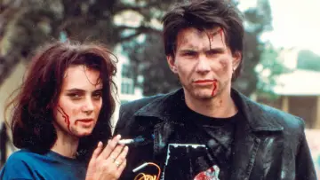 Backdrop to the movie "Heathers" #854801