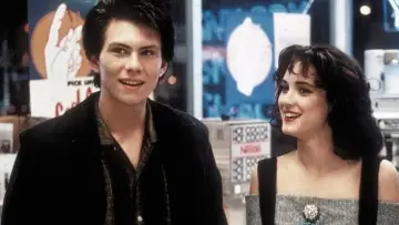 Backdrop to the movie "Heathers" #854823