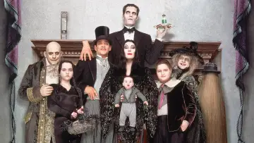 Backdrop to the movie "Addams Family Values" #250909