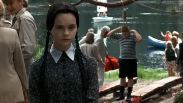Backdrop to the movie "Addams Family Values" #684852