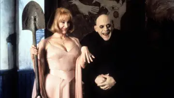 Backdrop to the movie "Addams Family Values" #684870