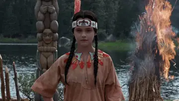 Backdrop to the movie "Addams Family Values" #684882