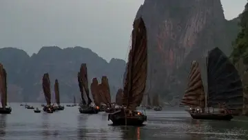 Backdrop to the movie "Indochine" #682902