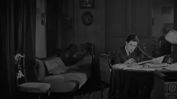 Backdrop to the movie "The Lodger: A Story of the London Fog" #1049021