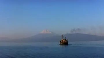 Backdrop to the movie "Around the World in Eighty Days" #1199672