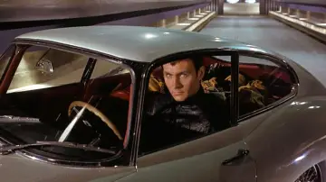 Backdrop to the movie "Danger: Diabolik" #981181
