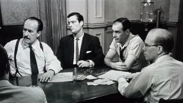 Backdrop to the movie "12 Angry Men" #579521