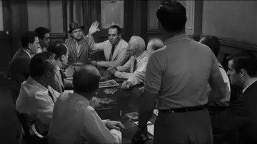 Backdrop to the movie "12 Angry Men" #830523