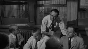 Backdrop to the movie "12 Angry Men" #830530