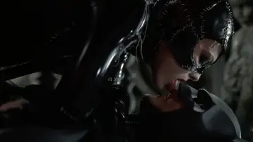 Backdrop to the movie "Batman Returns" #607754