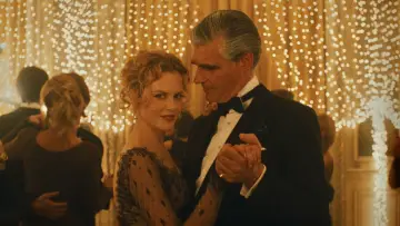 Backdrop to the movie "Eyes Wide Shut" #545535