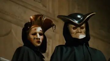 Backdrop to the movie "Eyes Wide Shut" #545543
