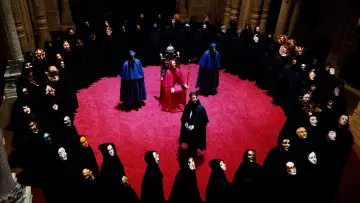 Backdrop to the movie "Eyes Wide Shut" #545564