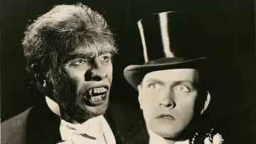 Backdrop to the movie "Dr. Jekyll and Mr. Hyde" #391359