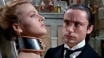 Backdrop to the movie "Flesh for Frankenstein" #1059775