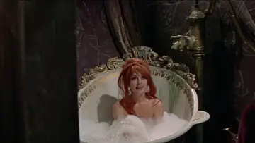 Backdrop to the movie "The Fearless Vampire Killers" #906197