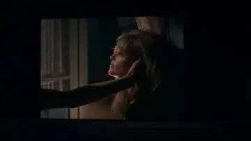 Backdrop to the movie "Valley of the Dolls" #1532565