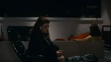 Backdrop to the movie "Valley of the Dolls" #1532567