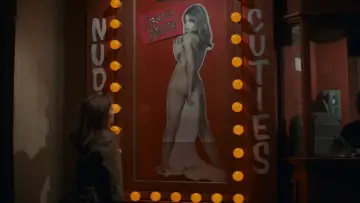 Backdrop to the movie "Valley of the Dolls" #1532572