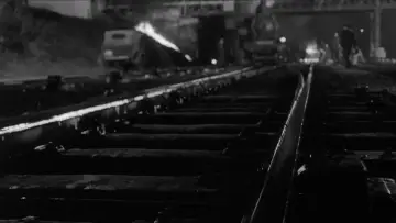 Backdrop to the movie "The Train" #1010422