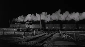 Backdrop to the movie "The Train" #1010443