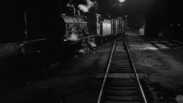 Backdrop to the movie "The Train" #1010444