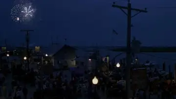 Backdrop to the movie "I Know What You Did Last Summer" #694632