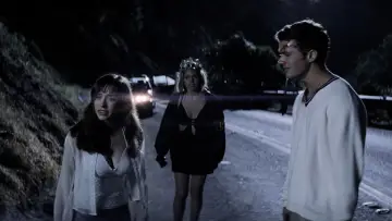 Backdrop to the movie "I Know What You Did Last Summer" #694645