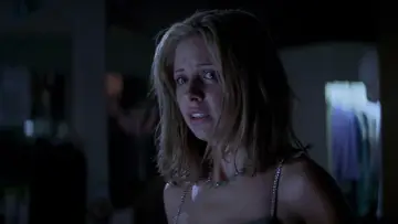 Backdrop to the movie "I Know What You Did Last Summer" #694769