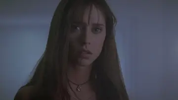 Backdrop to the movie "I Know What You Did Last Summer" #694776