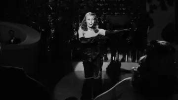 Backdrop to the movie "Gilda" #868959