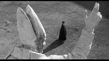Backdrop to the movie "8½" #634925