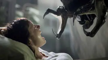 Backdrop to the movie "Aliens vs Predator: Requiem" #678768